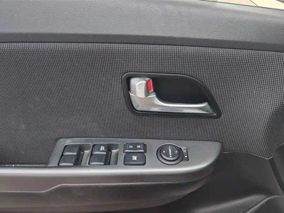 Kia K2 Sedan 1.4 L AT GLS