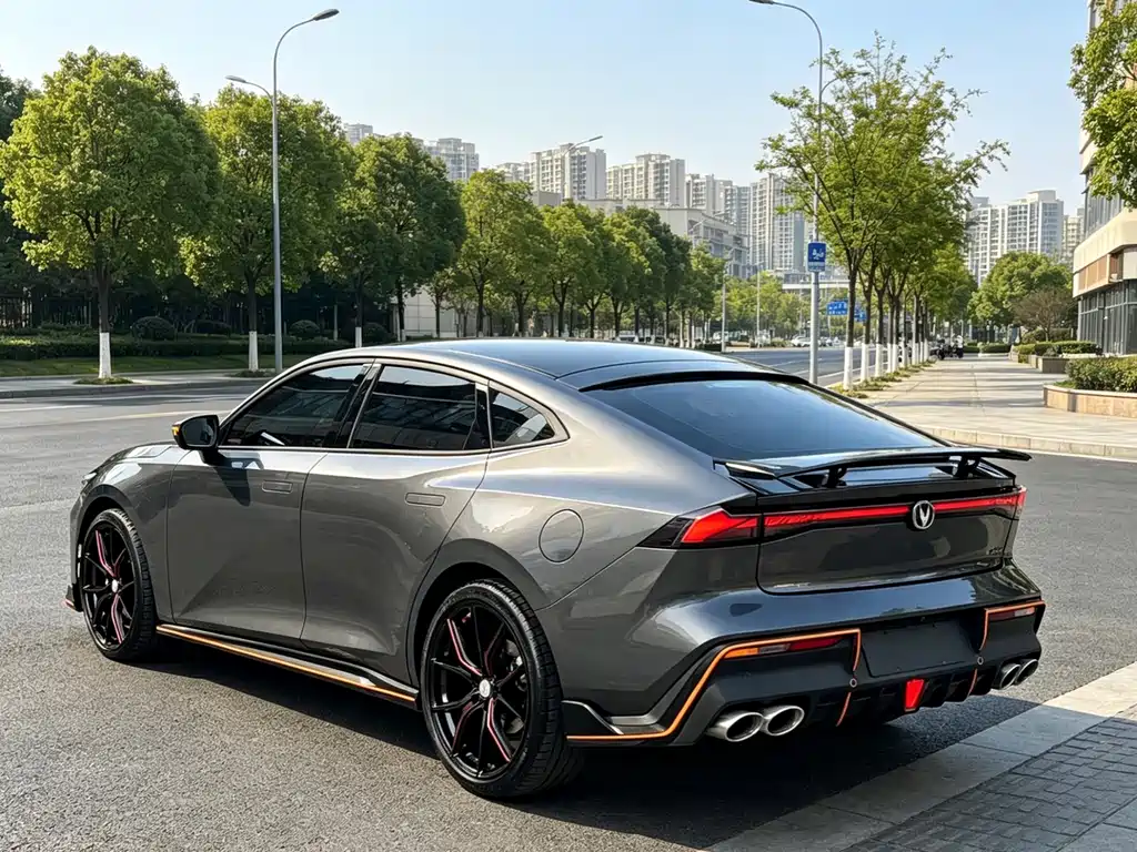 Changan UNI-V 2.0 T Sharp Speed