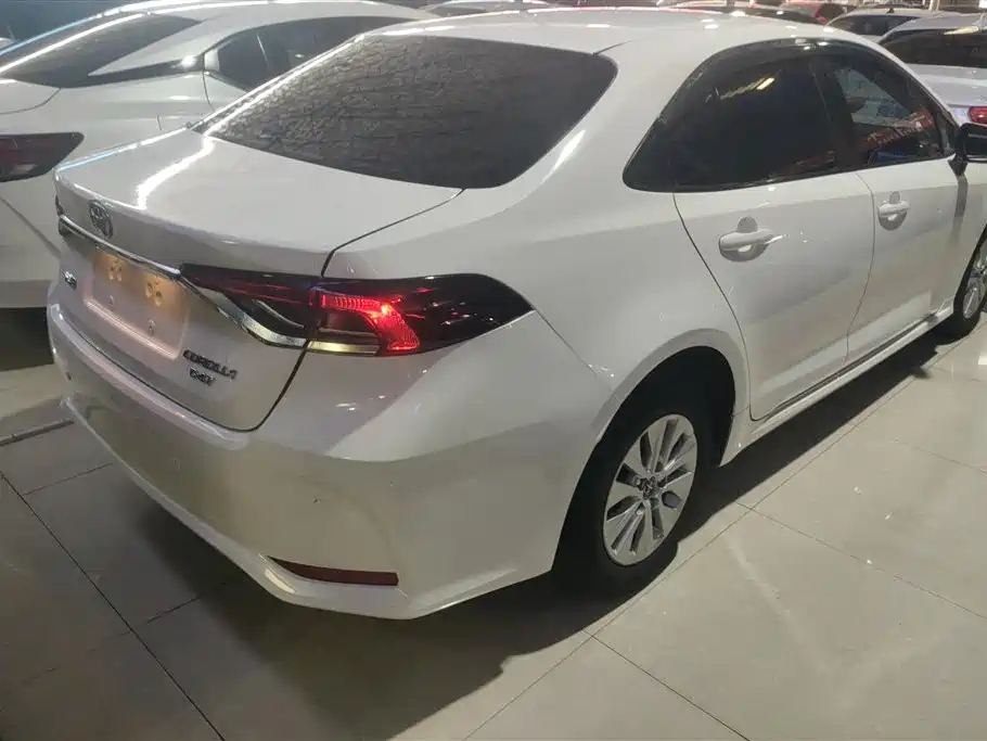 Corolla 1.2 T S-CVT GL Pioneer