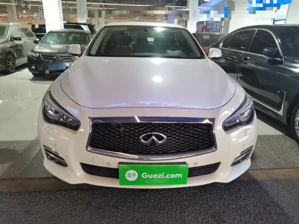 Infiniti Q50 L 2.0 T Joy
