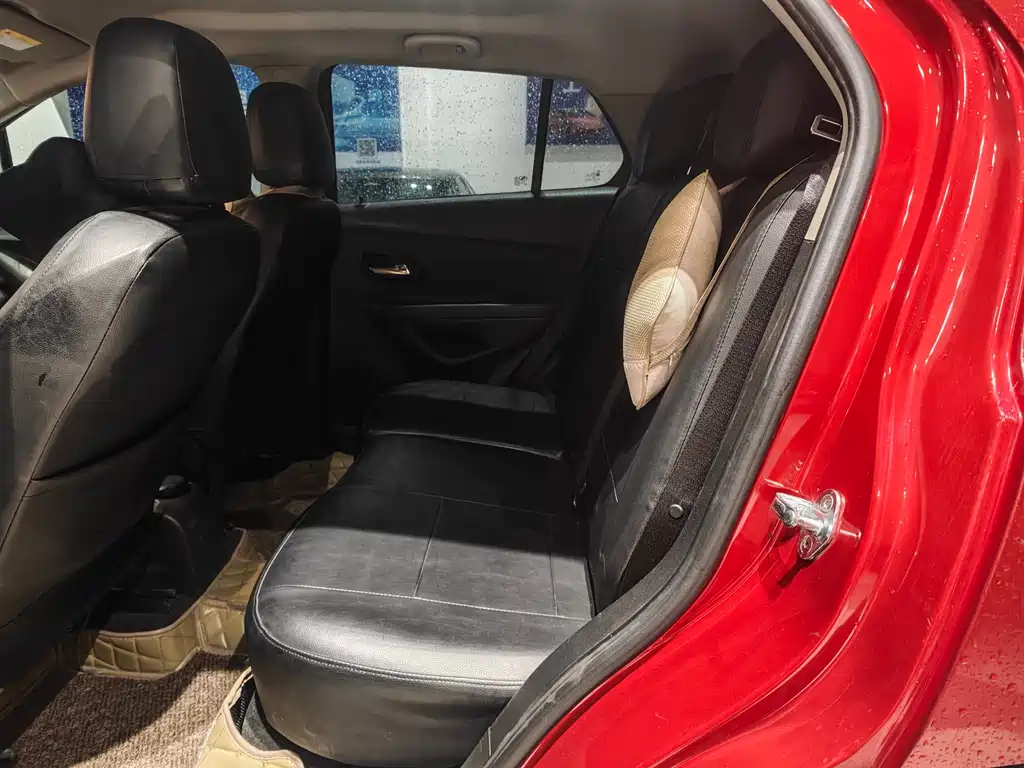 Tracker 1.4 T Auto 2 WD Comfort