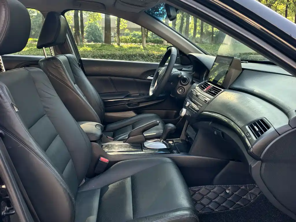 Accord 2.0 L SE