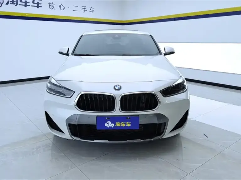 BMW X2 sDrive25 i Premium M Offroad Package