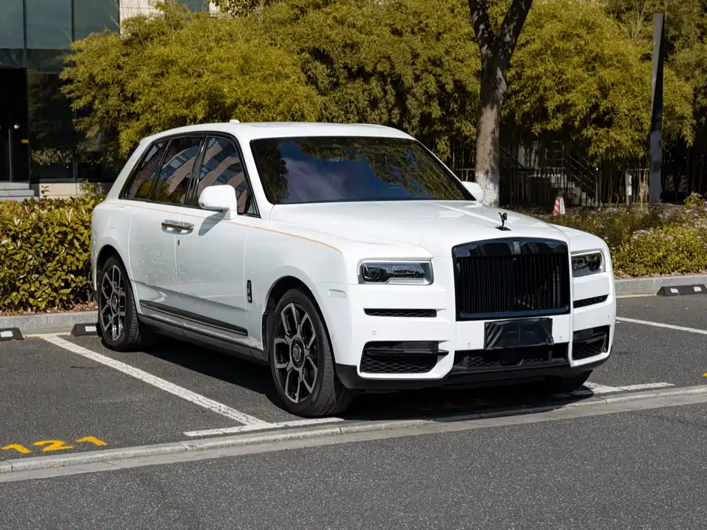 Cullinan 库里南 2022款 五座版