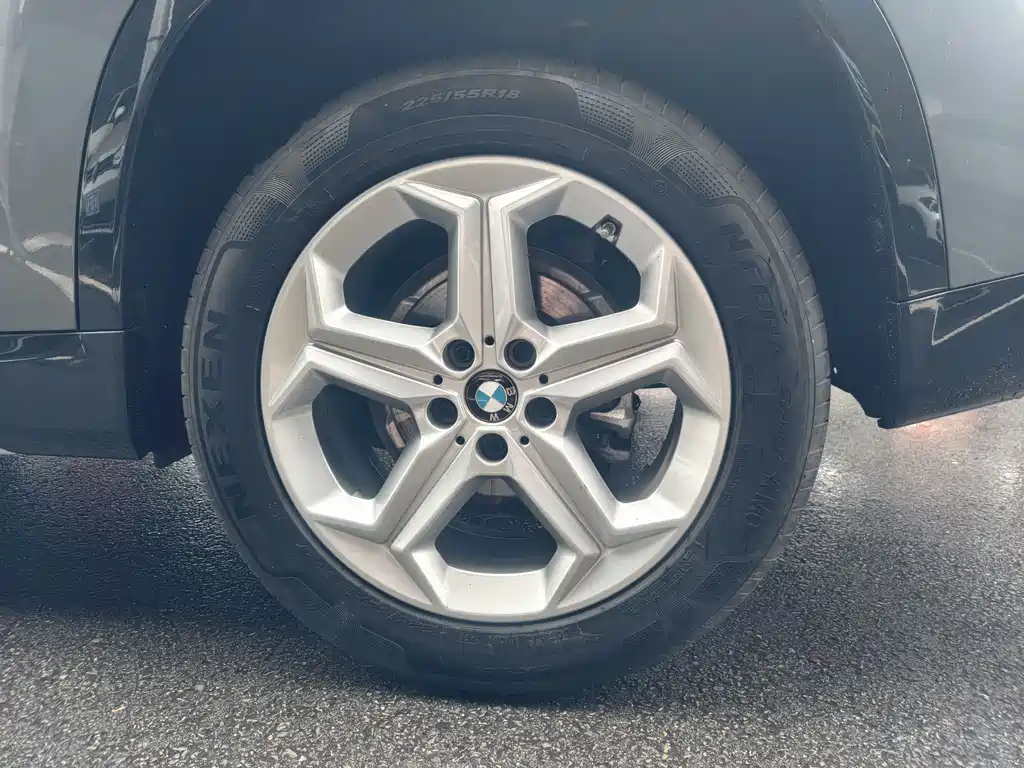 BMW X1 sDrive20 Li X Design Package