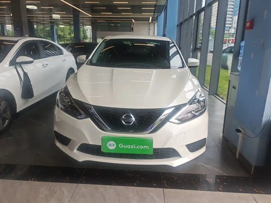 Sylphy Classic 1.6 XE CVT Comfort