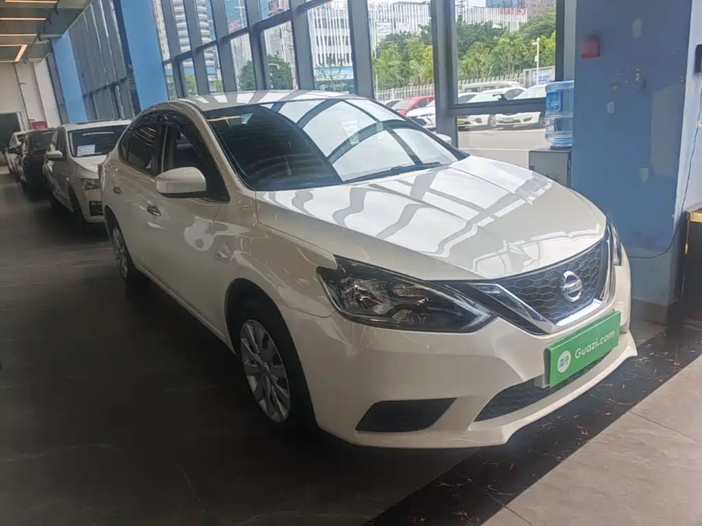 Sylphy Classic 1.6 XE CVT Comfort