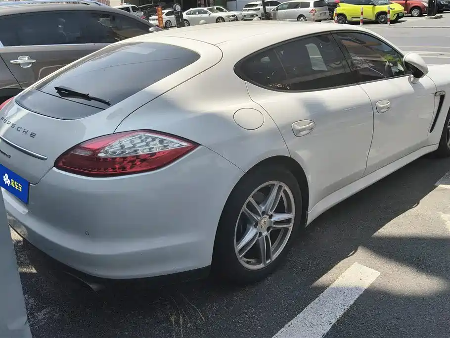 Panamera Panamera 4 Platinum Edition 3.6 L