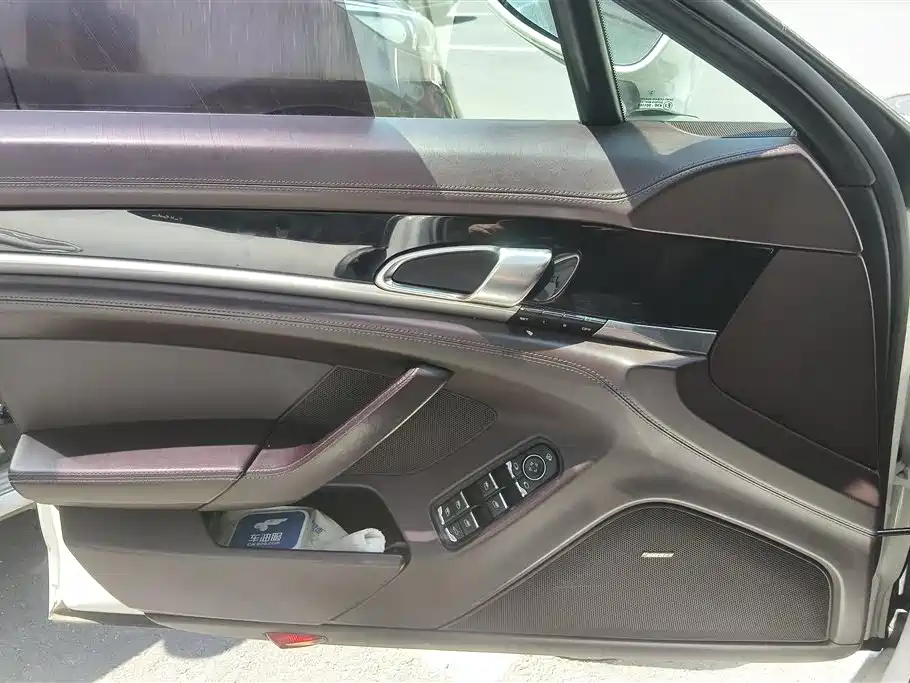 Panamera Panamera 4 Platinum Edition 3.6 L