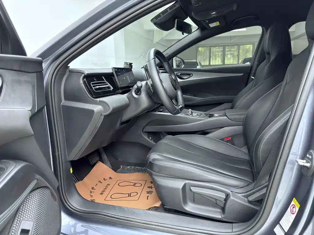 Seal 06 DM-i Smart Drive 80 KM Luxury