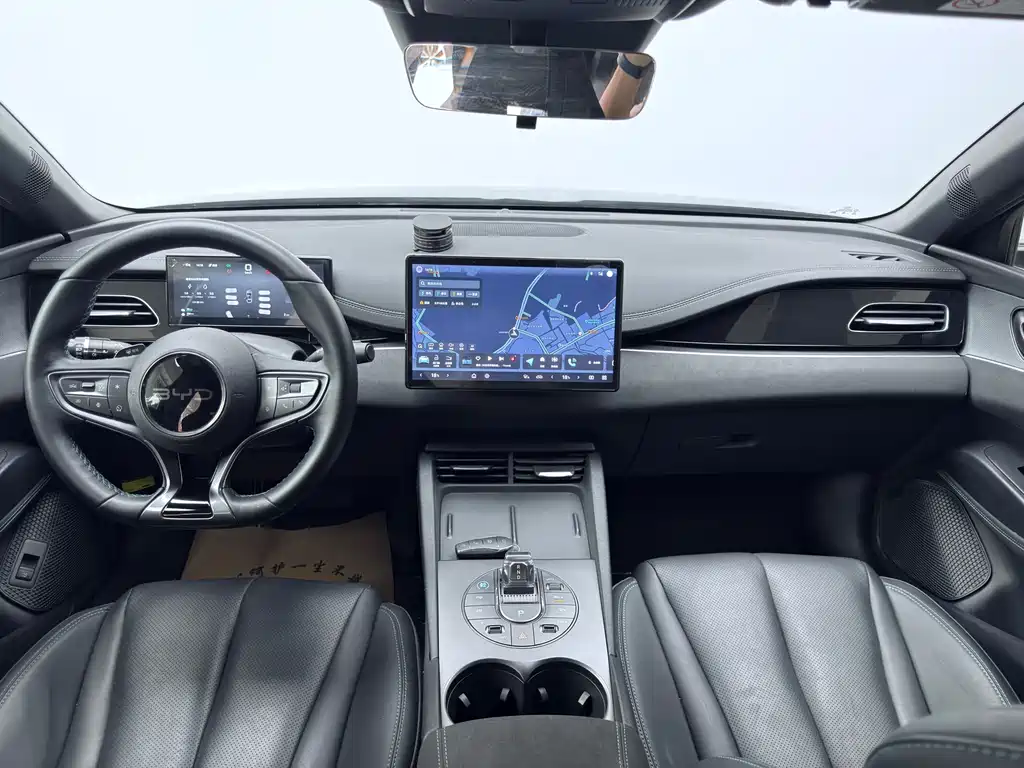 Seal 06 DM-i Smart Drive 80 KM Luxury