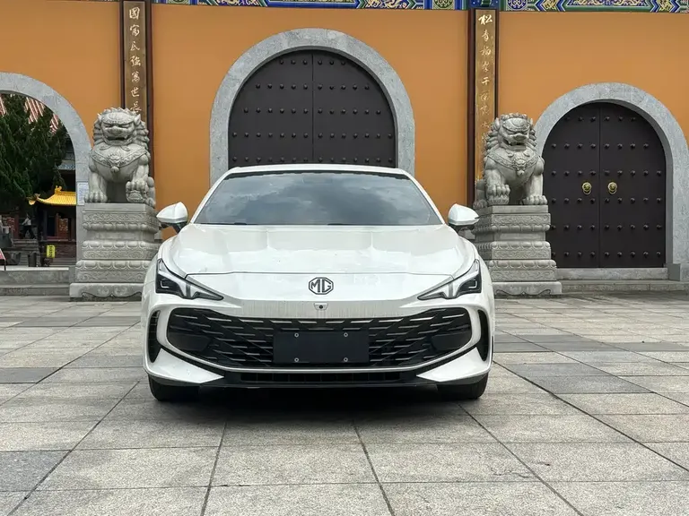 MG7 1.5 T DCT Supreme Beauty Grace