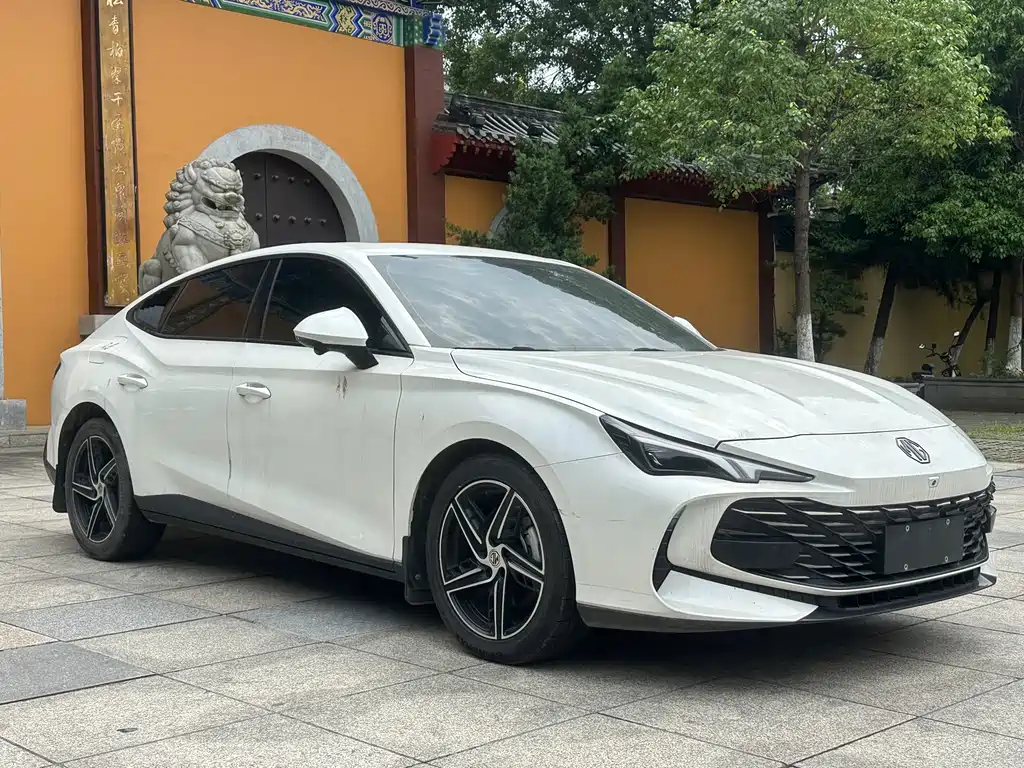 MG7 1.5 T DCT Supreme Beauty Grace