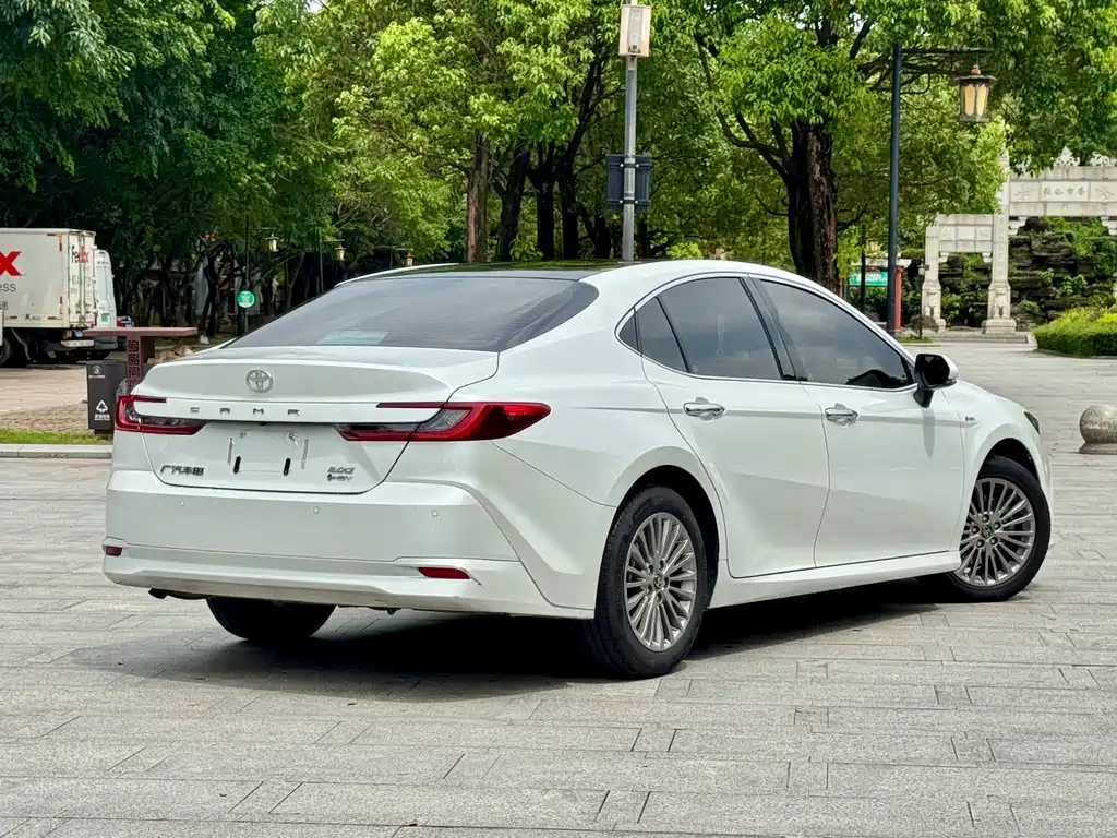 Camry Dual Engine 2.0 HG Distinguished