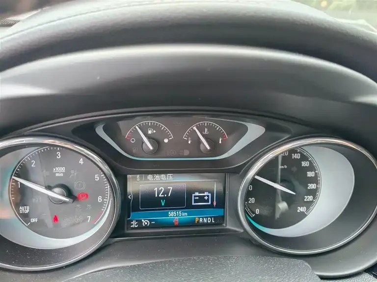 Buick Envision Plus 28 T 4 WD Elite