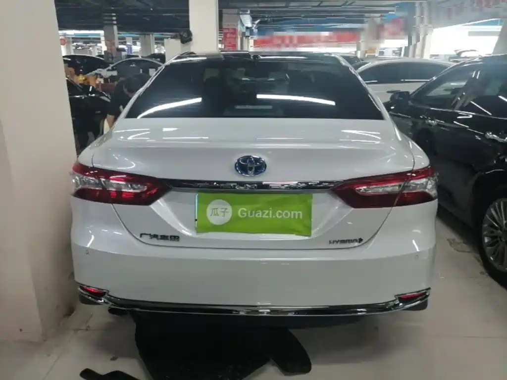 Camry Dual Engine 2.5 HG Luxury