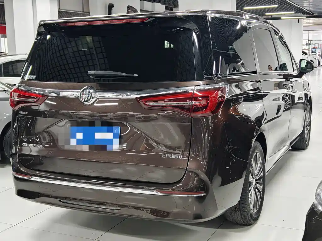 Buick GL8 ES LaCrosse 653 T Flagship