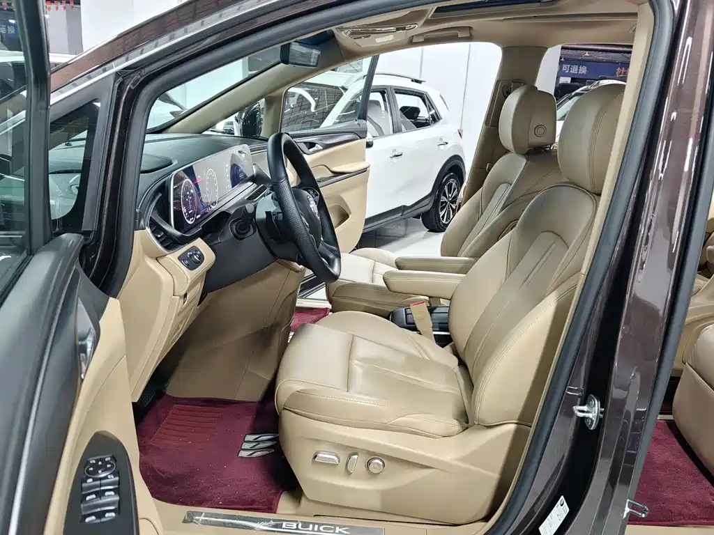 Buick GL8 ES LaCrosse 653 T Flagship