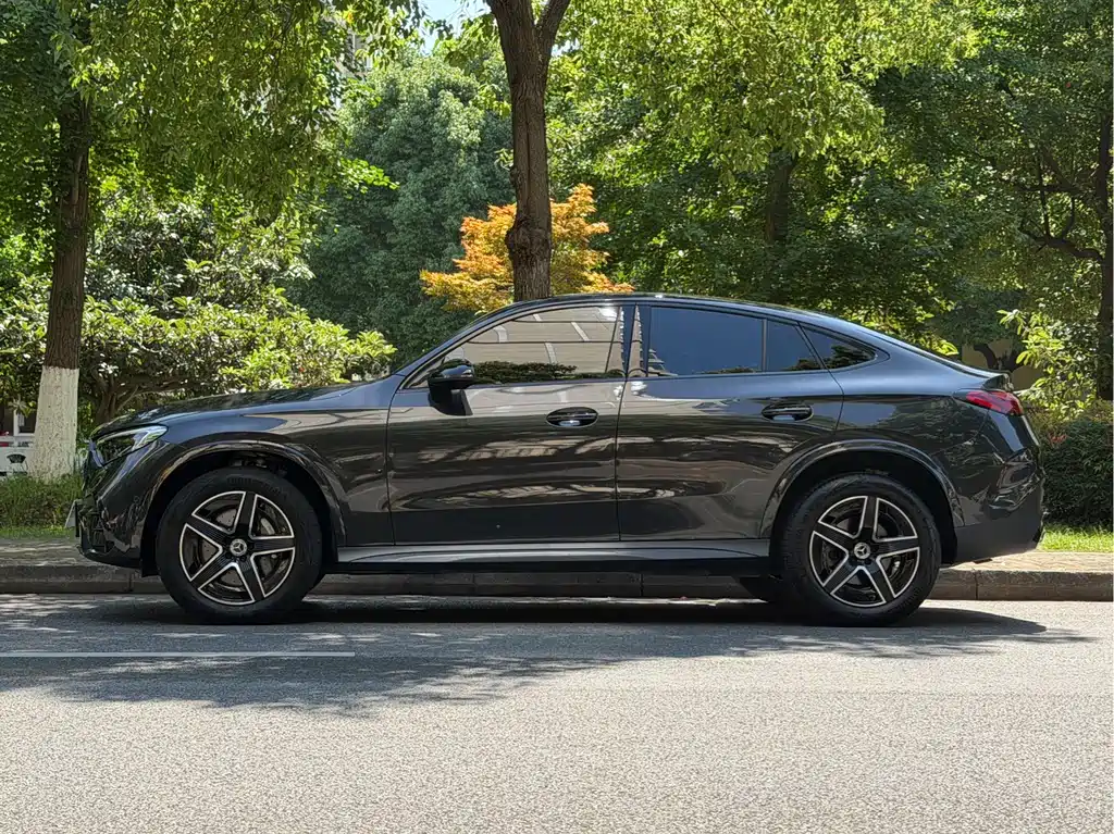 Mercedes-Benz GLC Coupe GLC 260 4 MATIC Coupe SUV
