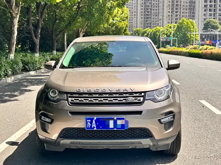 Land Rover Discovery Sport 2.0 T SE