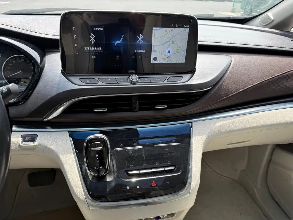 Buick GL8 Land Official Cabin 652 T Luxury