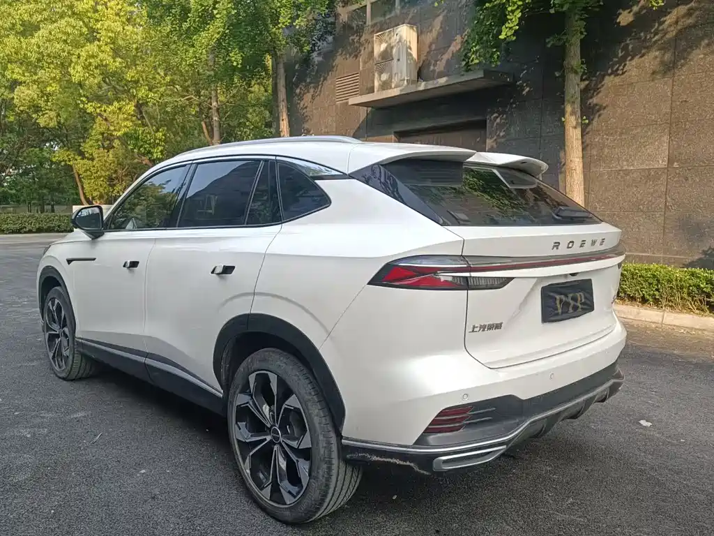 Roewe RX5 1.5 T Super Sense Elite
