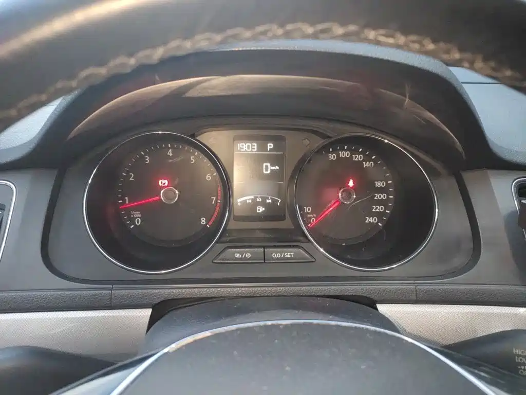 Lavida 1.6 L Auto Comfort