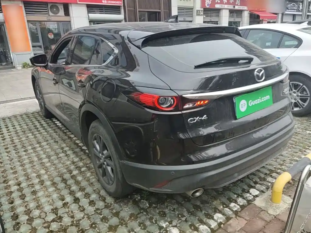 Mazda CX-4 2.0 L Auto 2 WD Blue Sky Explorer