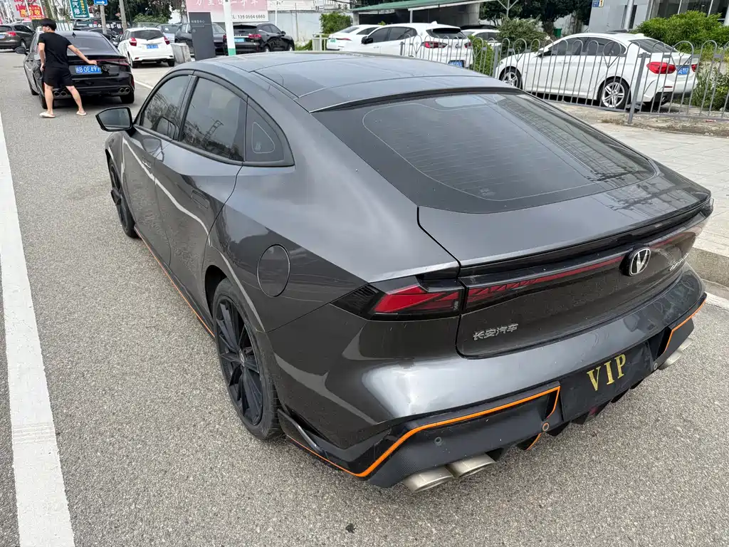 Changan UNI-V 1.5 T Outstanding