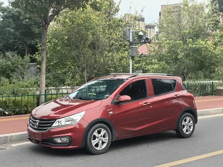 Baojun 310 1.5 L Auto Fashion