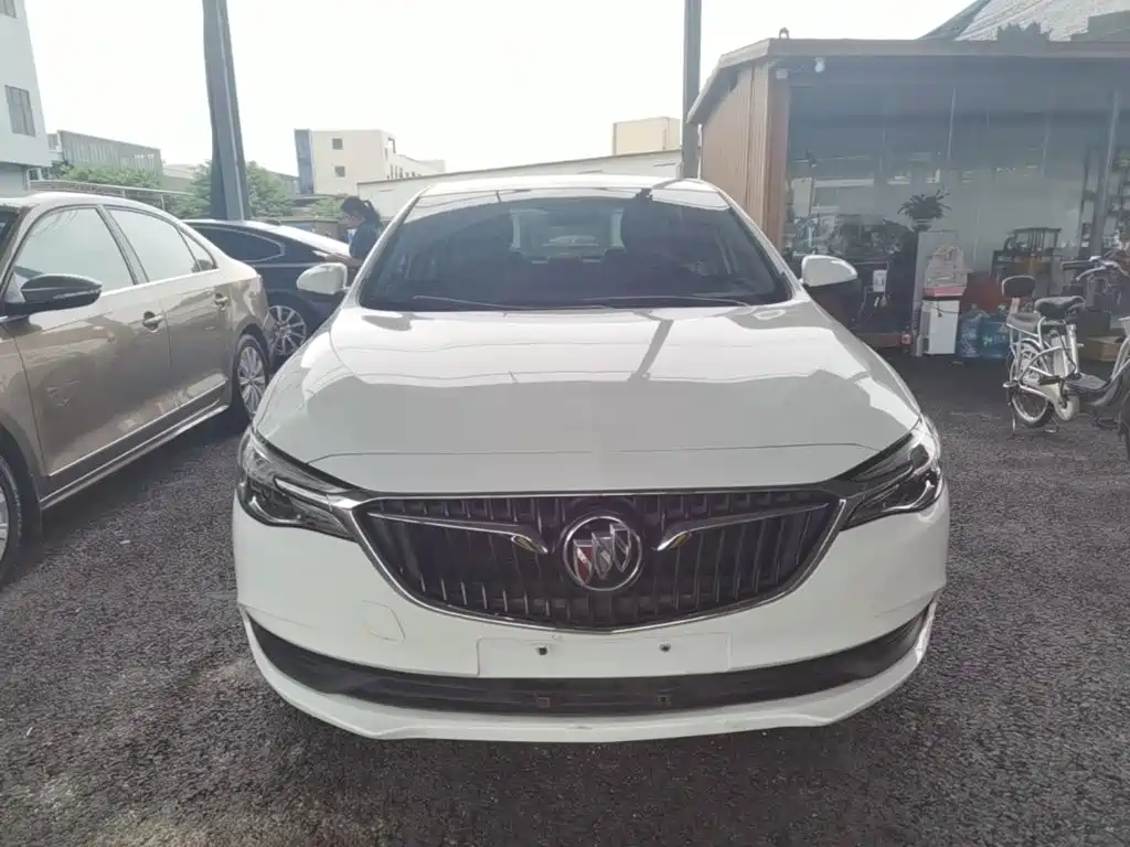 Excelle GT Facelift Exemplary 1.5 L Auto Elite