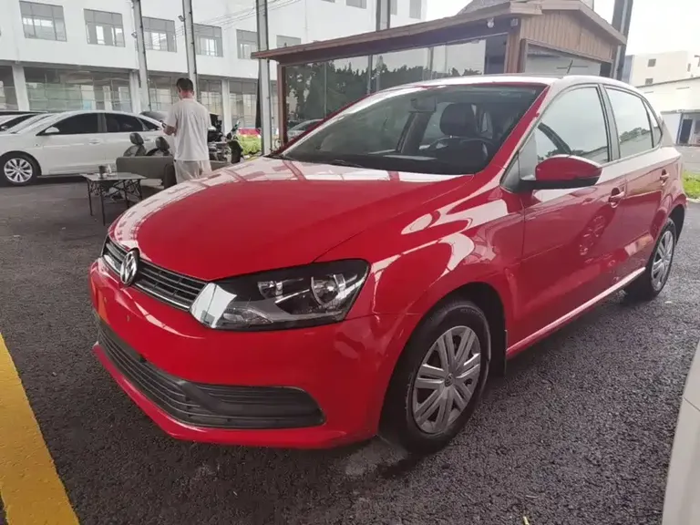 Volkswagen Polo 1.4 L Auto Style