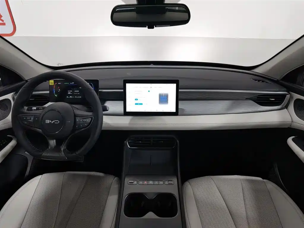 Seal 05 DM-i 海豹05 DM-i 2026款 DM-i 128 KM豪华型