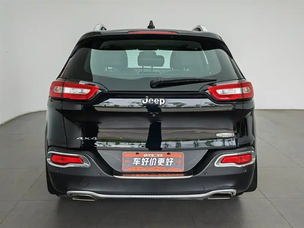 Cherokee 2.4 L Professional Intelligent