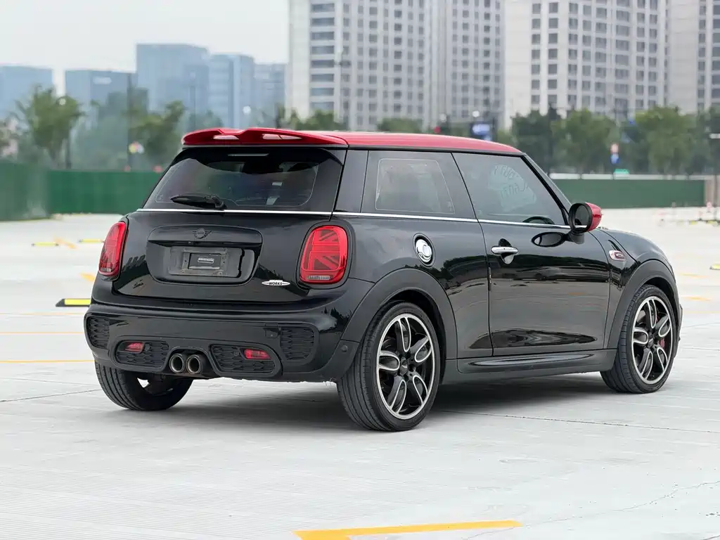 MINI JCW 2.0 T JOHN COOPER WORKS ALL-IN