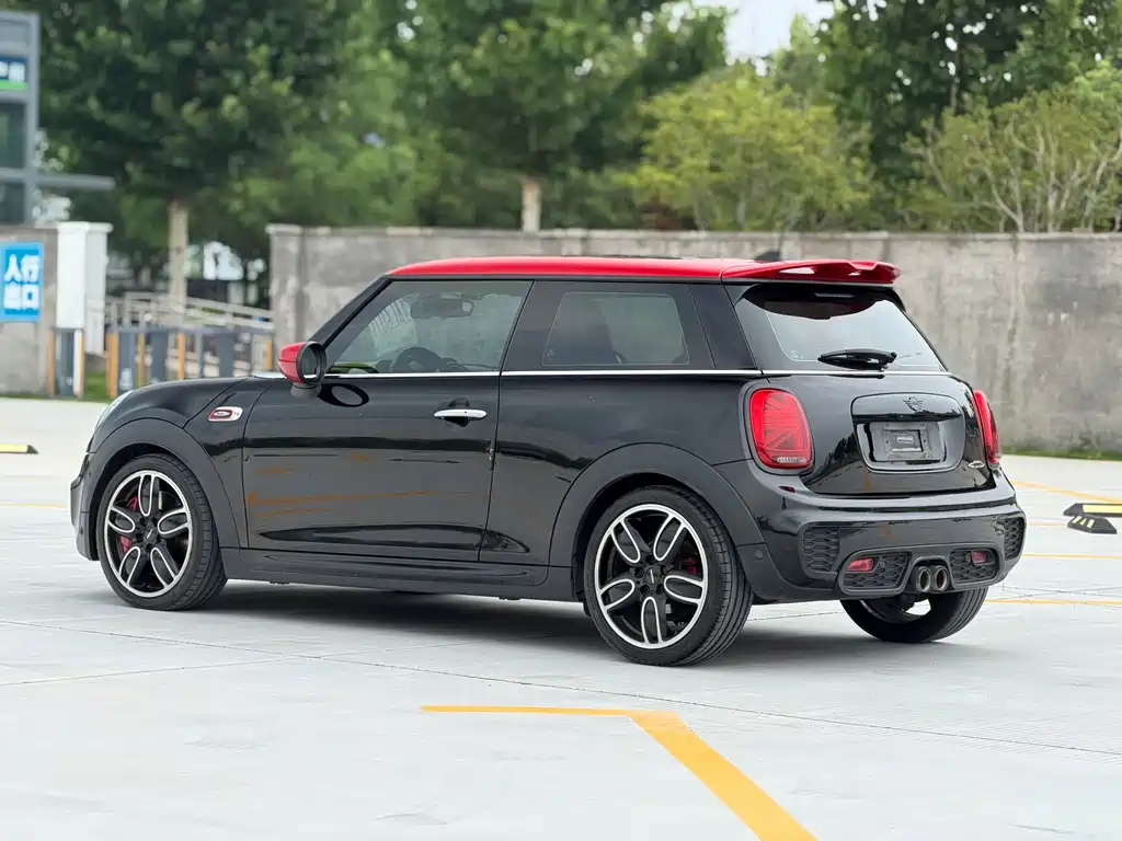 MINI JCW 2.0 T JOHN COOPER WORKS ALL-IN
