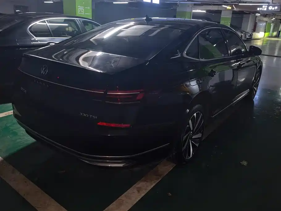 Passat 330 TSI Elite