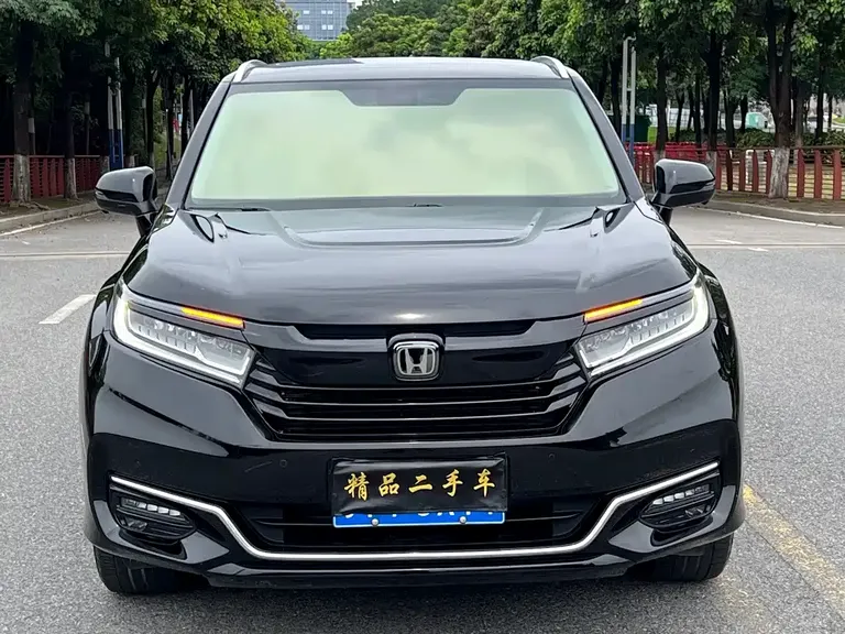 Honda Avancier 370 TURBO 4 WD Premium