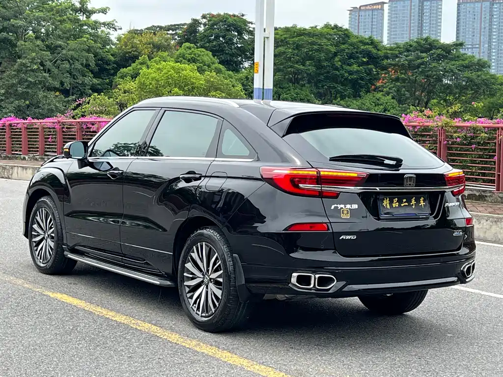 Avancier 370 TURBO 4 WD Premium