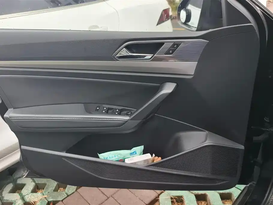 Lavida 280 TSI DSG Comfort