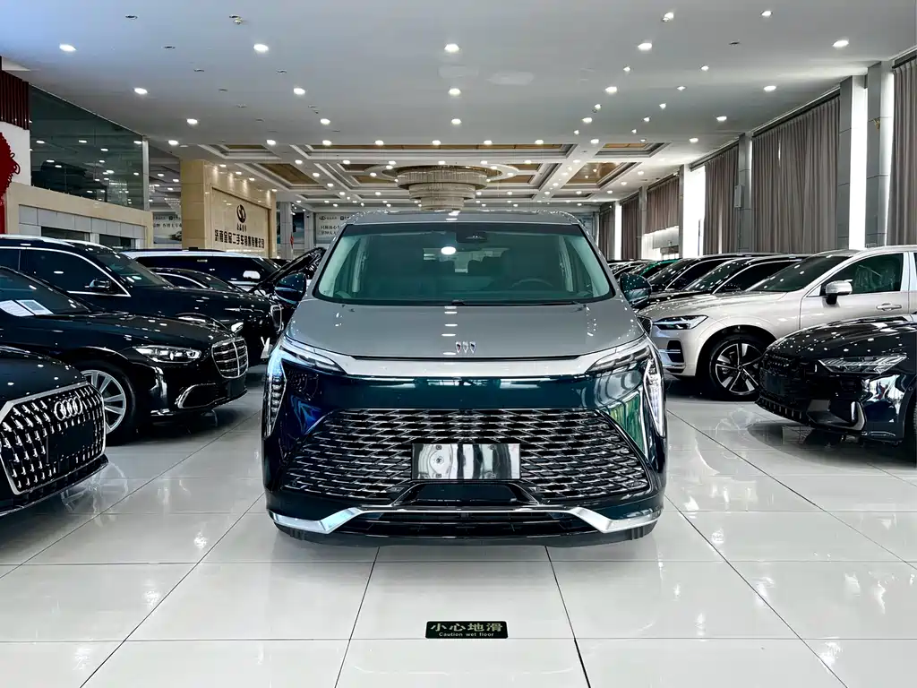 Century 2.0 T 4-seat Private