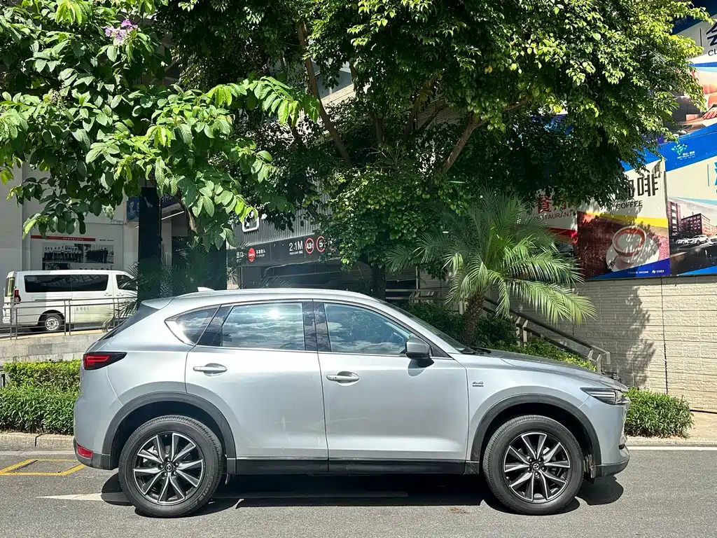 Mazda CX-5 2.5 L Auto 4 WD Flagship
