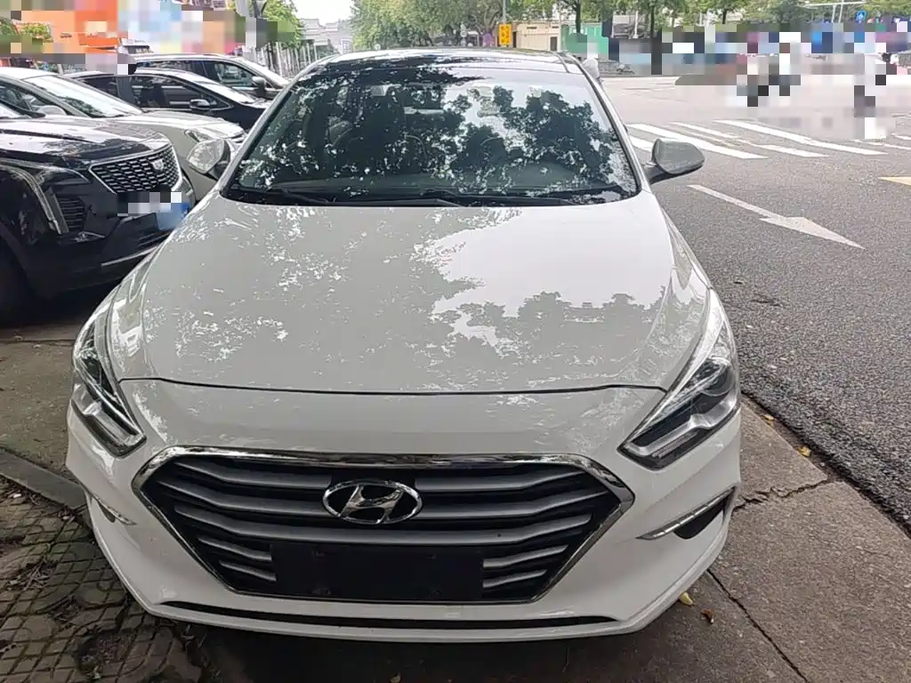 Mistra 1.8 L Auto Intelligent GLS CN-V