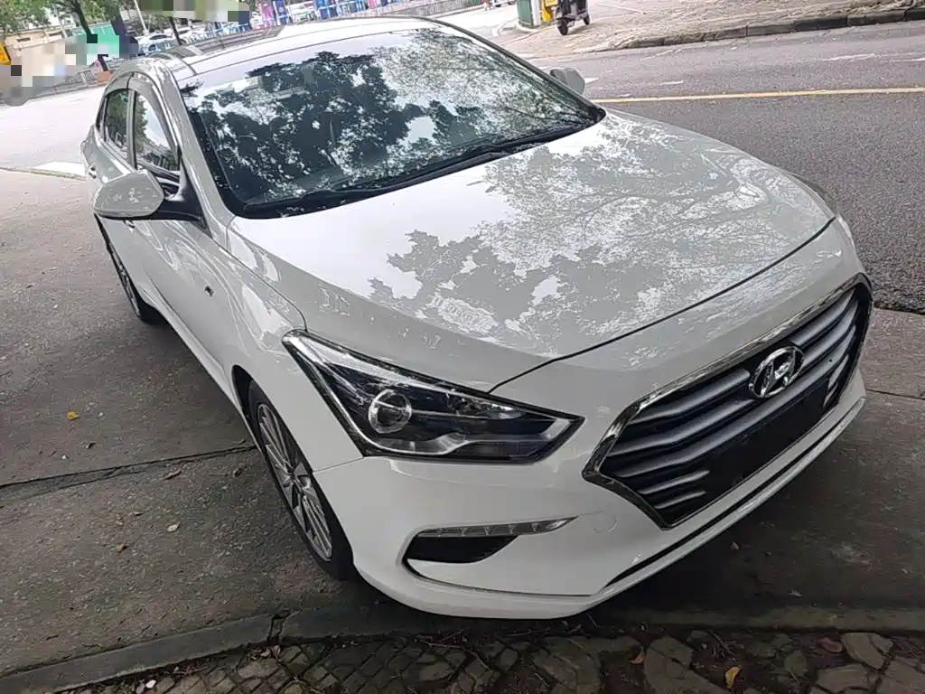 Mistra 1.8 L Auto Intelligent GLS CN-V