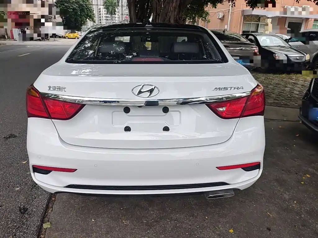Mistra 1.8 L Auto Intelligent GLS CN-V