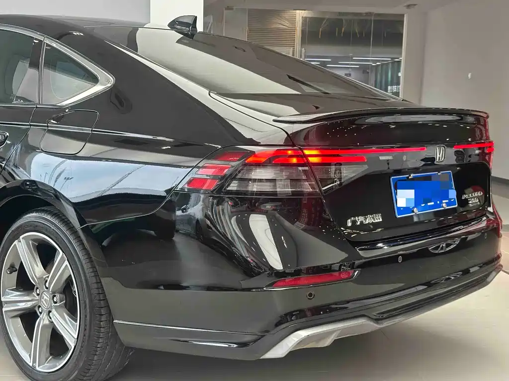Accord 260 TURBO Distinguished