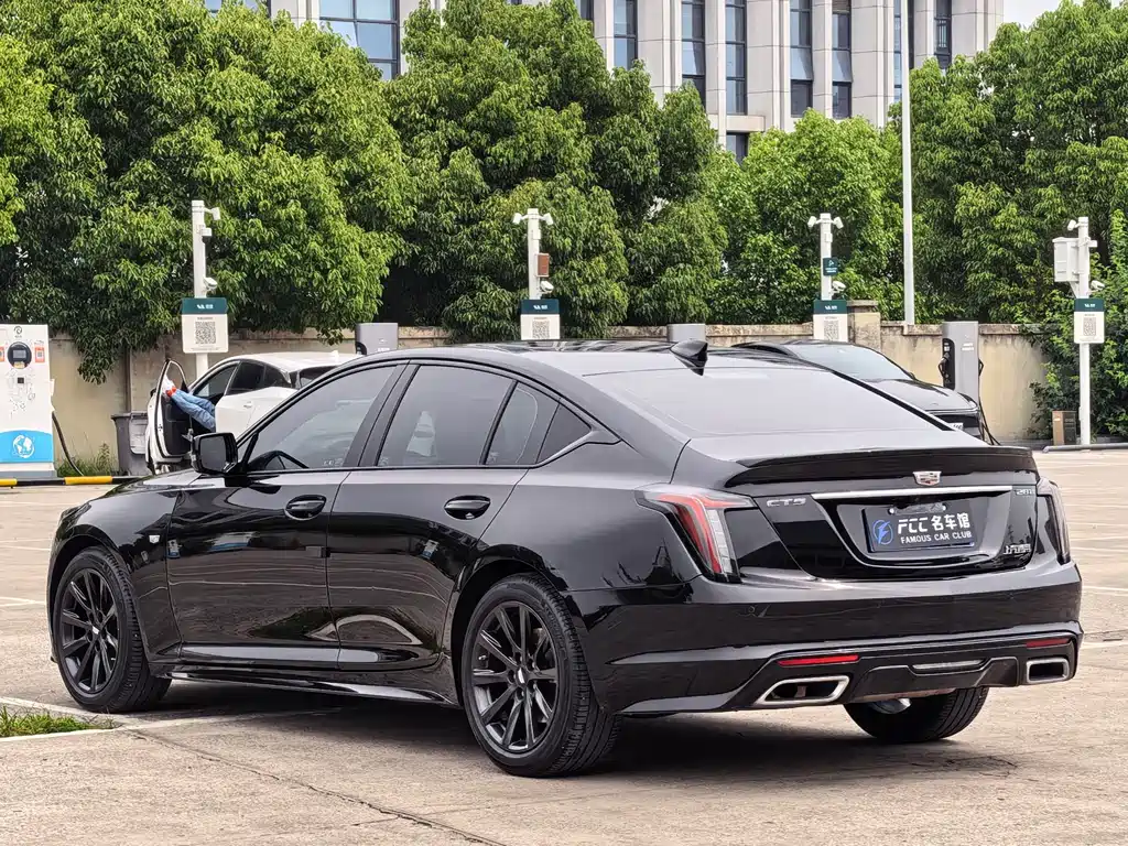 Cadillac CT5 28 T Distinguished
