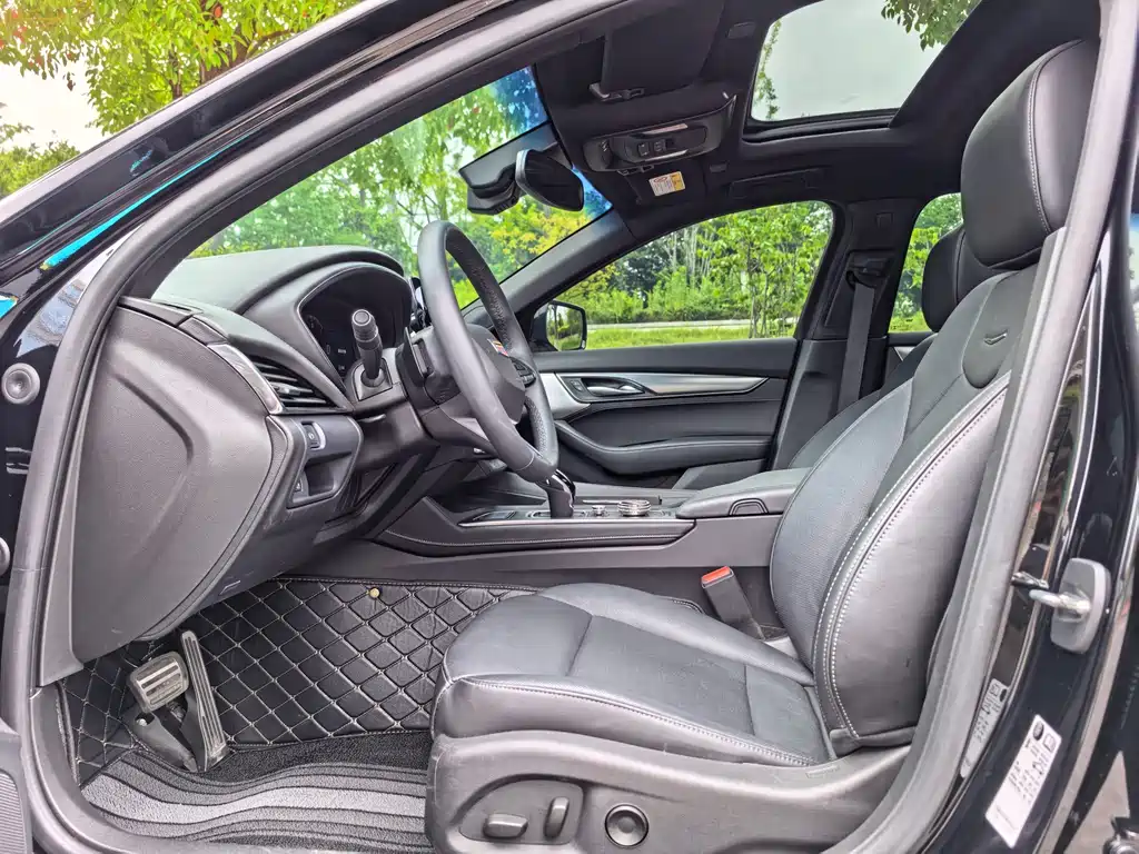 Cadillac CT5 28 T Distinguished