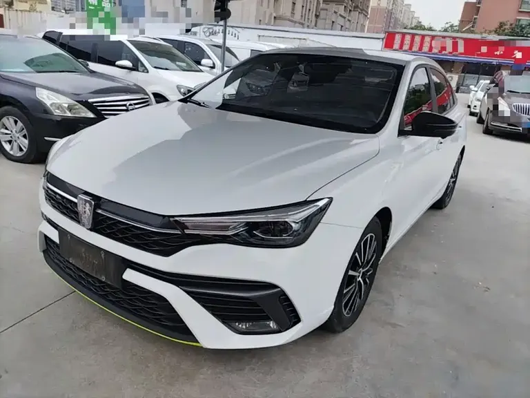 Roewe i5 1.5 L CVT Diamond