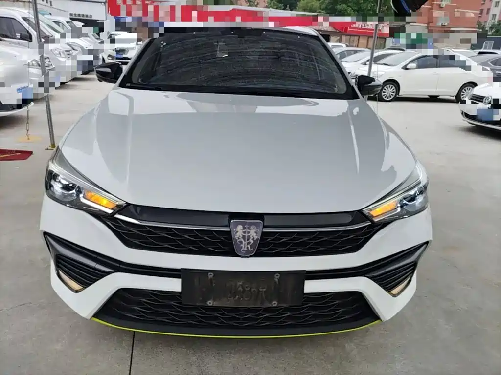 Roewe i5 1.5 L CVT Diamond